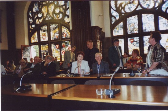 Міжнародна діяльність УСВЖН, Дойсбург 2002 р.