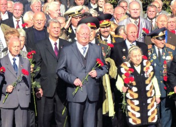 Учасники ІІ Всеукраїнського форуму ветеранів України 01.10.2012