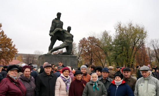 Активну участь у мітингу взяли представники Дарницького відділення УСВЖН